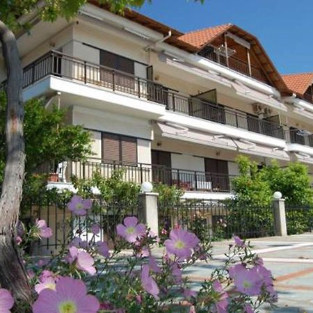 Melachrini Apartments Βρασνά Δωμάτιο φωτογραφία