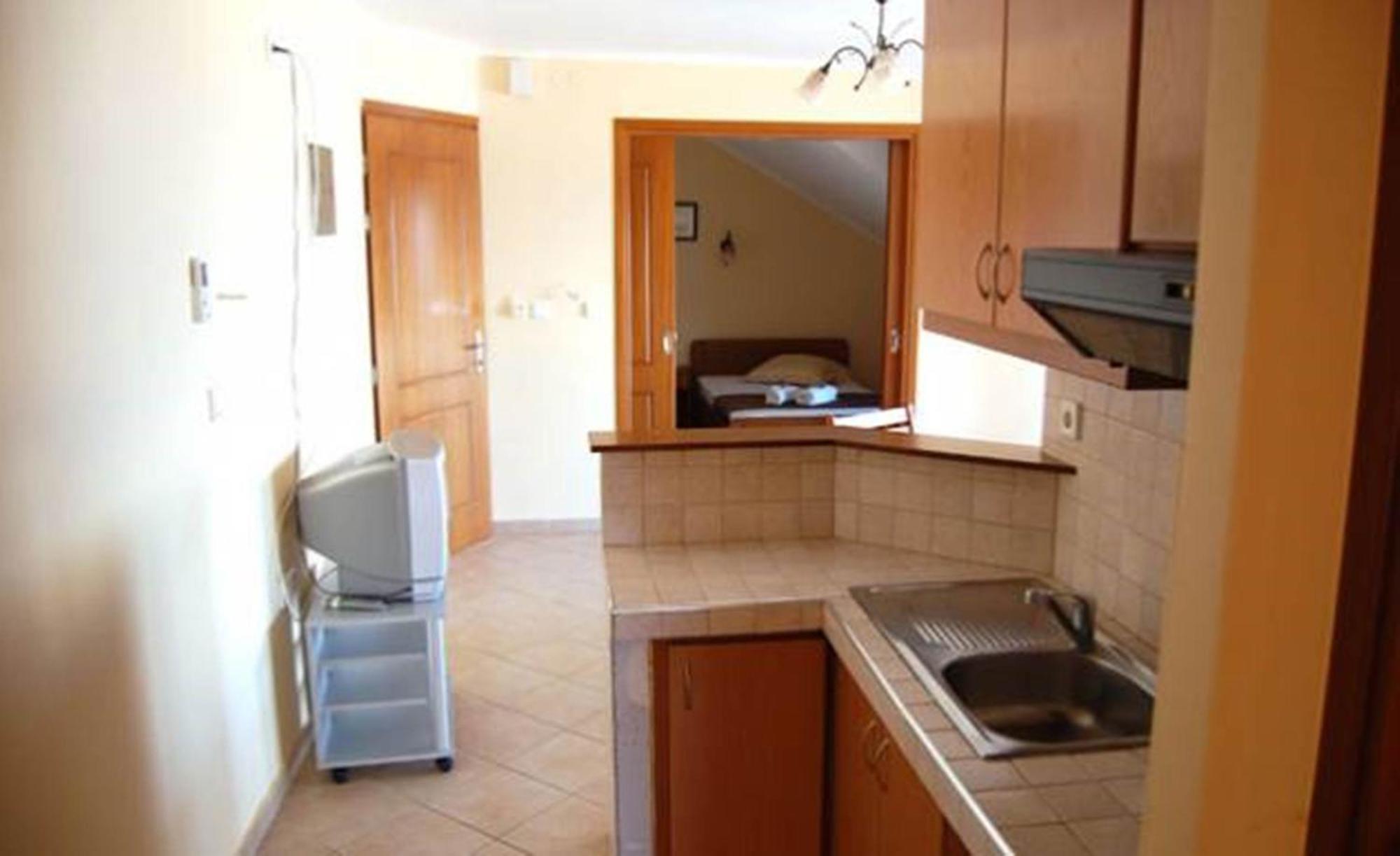 Melachrini Apartments Βρασνά Δωμάτιο φωτογραφία