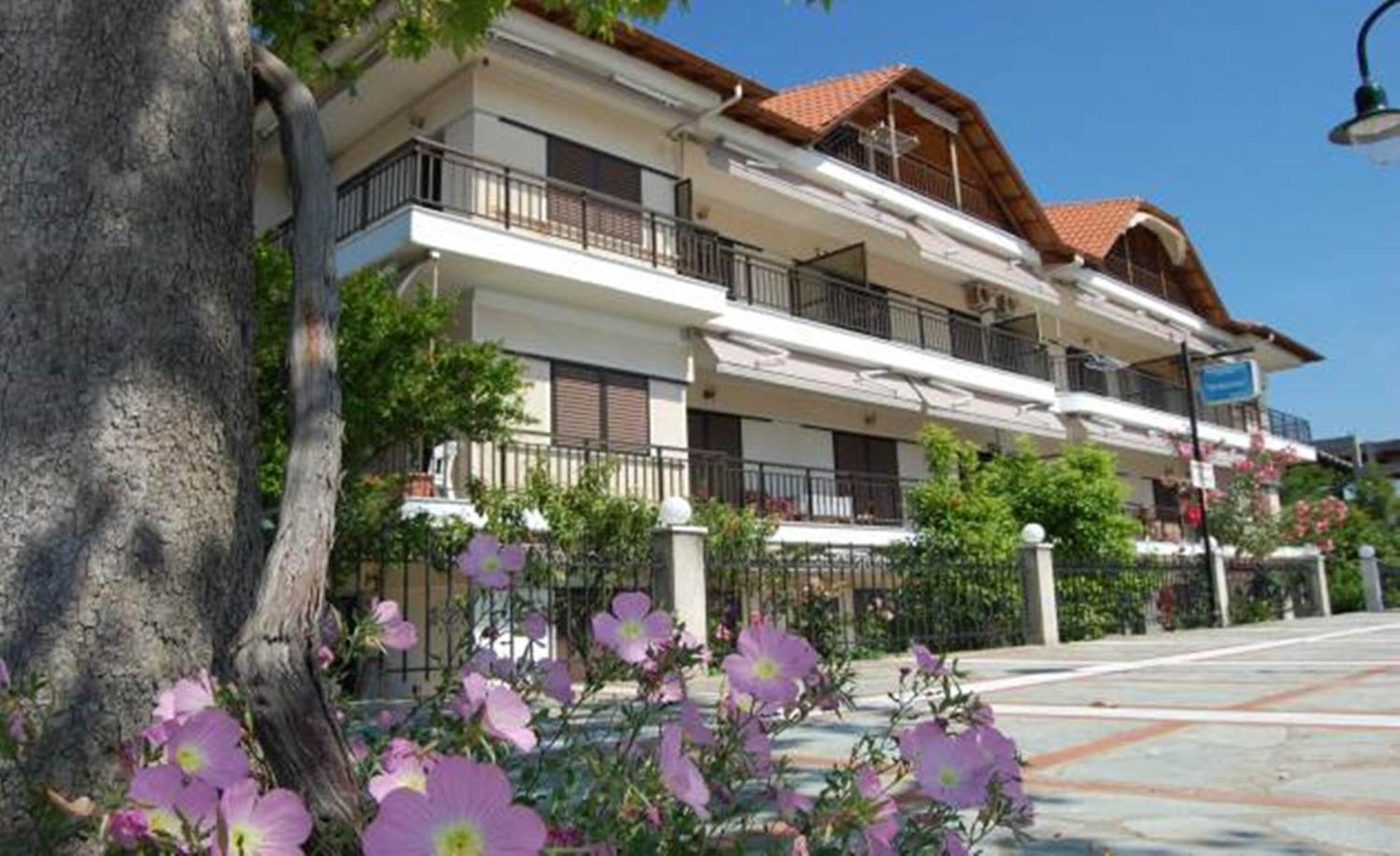 Melachrini Apartments Βρασνά Δωμάτιο φωτογραφία